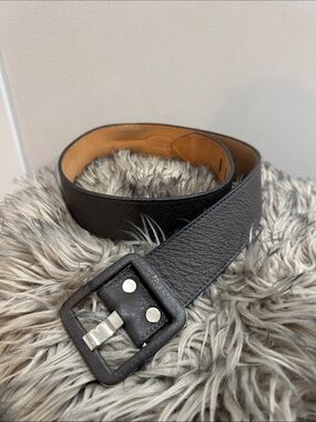 Women’s grey Leather Belt with Matte Square Buckle